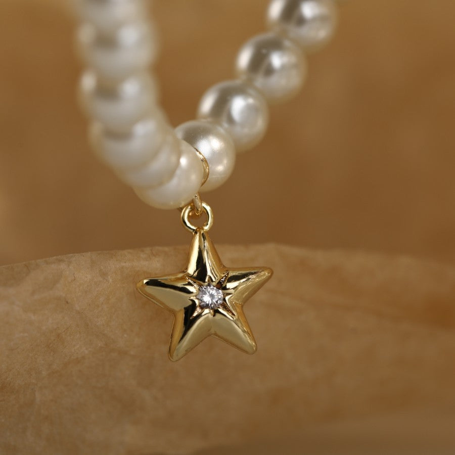 Pearl Chain Necklace with star pendant